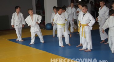 Mladi judisti mostarske Borse položili svoje prve pojaseve