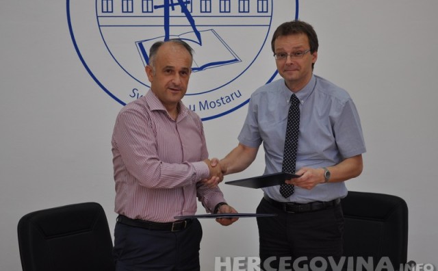 Mostar: Potpisan sporazum o suradnji između FPMOZ-a i PMF-a Split
