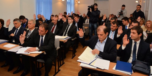 HDZ BiH, SDA BIH, HNŽ