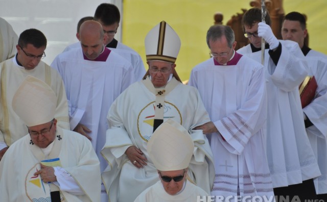 Papa Franjo spreman za pohod na Kubu i SAD