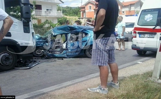 teška prometna nesreća, Knešpolje