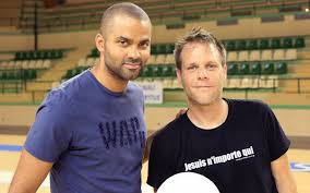 Dvoboj: Tony Parker protiv Rémi Gaillard