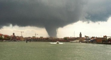 tornado, tuča, nevrijeme