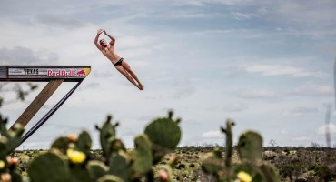 Red Bull Cliff Diving, Mostar, skokovi
