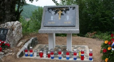 Pomen/Doljani: Sveta misa za poginule branitelje i spomen-ploča ramskim braniteljima