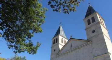 Livno, crkva, pljačka