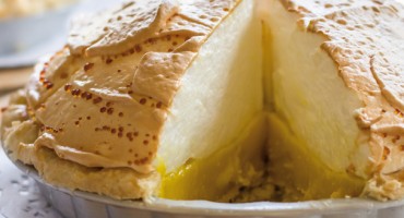 Pjenasta torta, recept, desert, torta, torta, rezanje