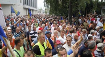 Zakon o radu bit će razmatran po hitnom postupku!