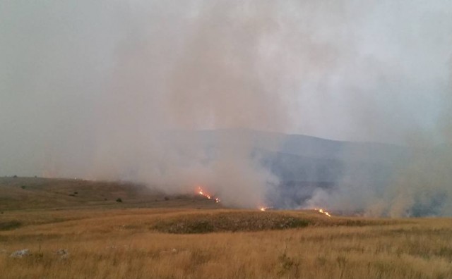 bosansko grahovo, požar, požari, požar