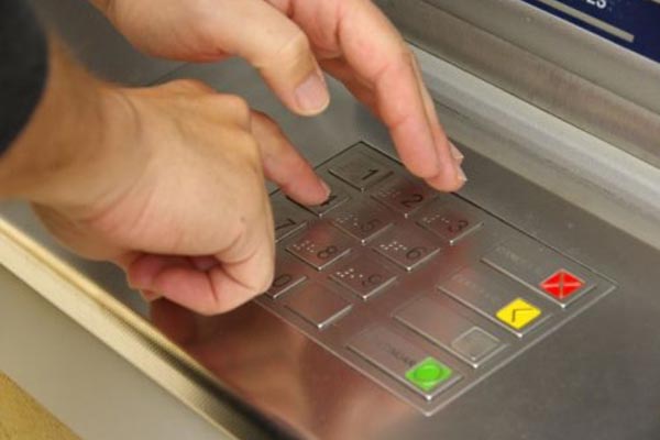 KAKO DO NOVCA Novac s bankomata uzimat ćemo pogledom