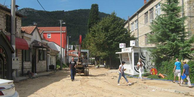 Mostar: Franjevačka ulica prvi put u povijesti dobiva kanalizaciju