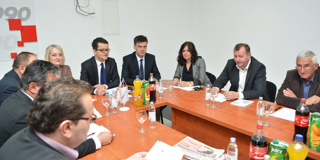 hdz 1990