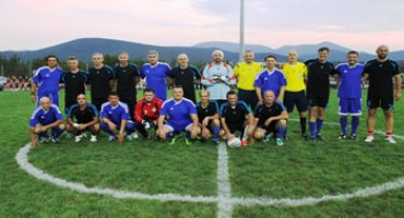 Mario Stanić s braćom Kovač i Vatrenima na Zvirićima 