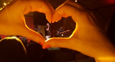 Amel Ćurić oduševio tisuće ljudi u Mostaru, Sarajevu i Tuzli!