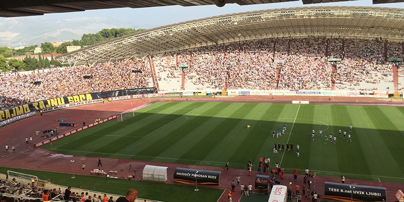 Hajduk.Dinamo: Specijalci spašavali suca Marića nakon još jedne lakrdije