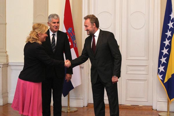 kolinda grabar kitarovic