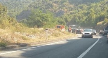 U teškoj prometnoj nesreći poginula dva državljanina BiH