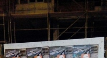 Mostar: Noćna gerilska akcija plakatiranja grada