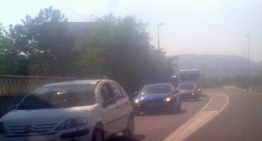 Mostar: Zbog prometne nesreće otežano prometovanje na magistrali