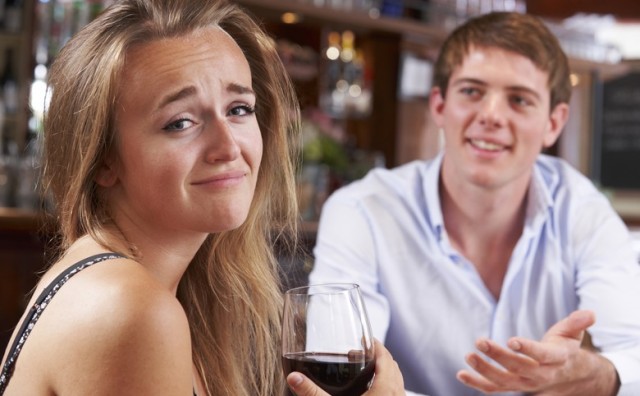 8 znakova da već na prvom spoju trebate odustati od veze