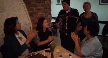 Pero Gudelj uz pjesmu nastavlja oporavak: ‘On je fenomen’