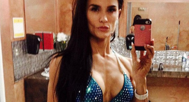 ZBOG FOTKI JOJ PRIJETILI OTKAZOM Srednjoškolska učiteljica zaprepastila roditelje svojih učenika: 'Pa to je čista pornografija!'