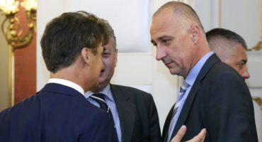 Prostački ispad ministra Vrdoljaka