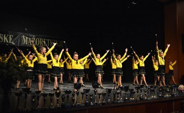 mažoretkinje, Mostarske mažoretkinje, Mostar