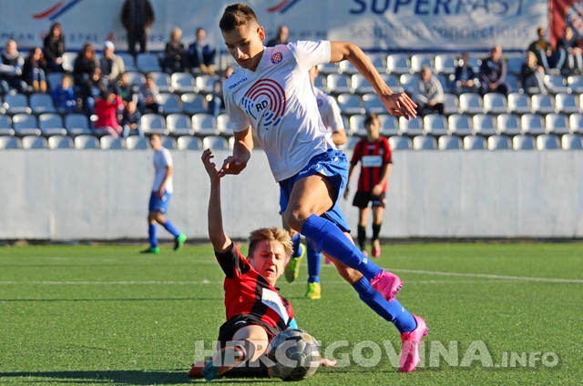 Hajdukovi pioniri i kadeti pobjedili Sesvete