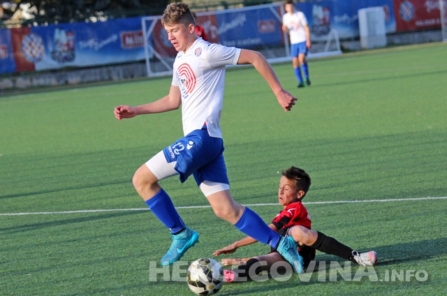 Hajdukovi pioniri i kadeti pobjedili Sesvete