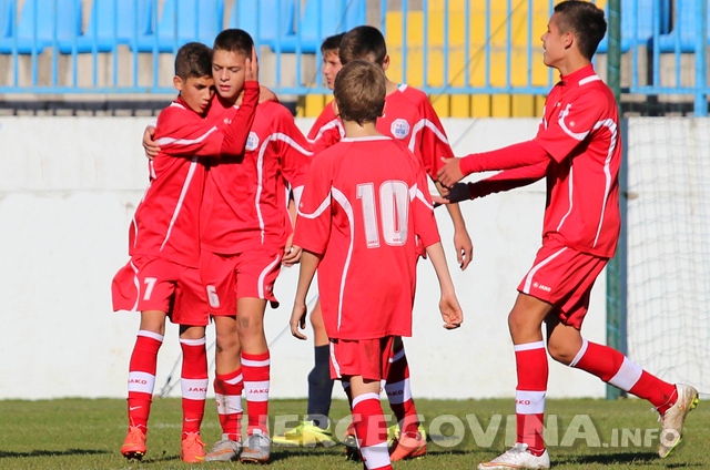 Pioniri i kadeti Splita slavili u Sinju