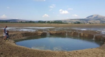 Otvorila se Vrata pakla na Buškom jezeru