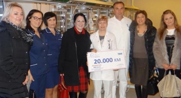 GO Mostar Zajednice žena HDZ BiH KKK uručio donaciju Odjelu za anesteziju, reanimaciju i intenzivno liječenje SKB-a Mostar