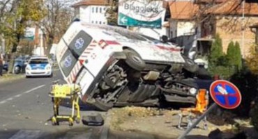 teška prometna nesreća, pogibija, hitna pomoć