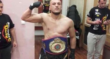 Edin Puhalo alias Iron Puki obranio titulu WBF interkontinentalnog prvaka