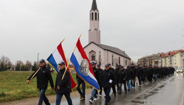 Kolona sjećanja Vukovar, Orašje, Vukovar