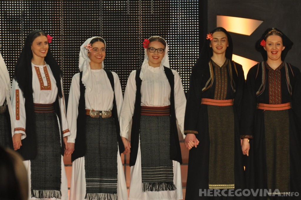 Prepuna dvorana na snimanju 'Lijepom našom' u Širokom Brijegu