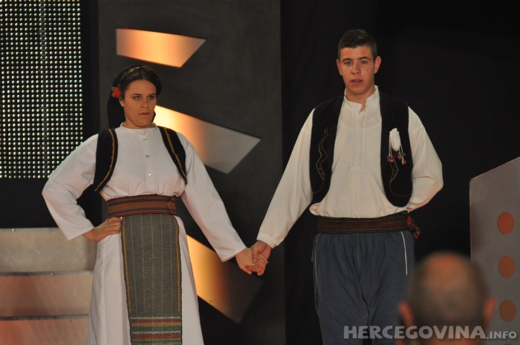 Prepuna dvorana na snimanju 'Lijepom našom' u Širokom Brijegu