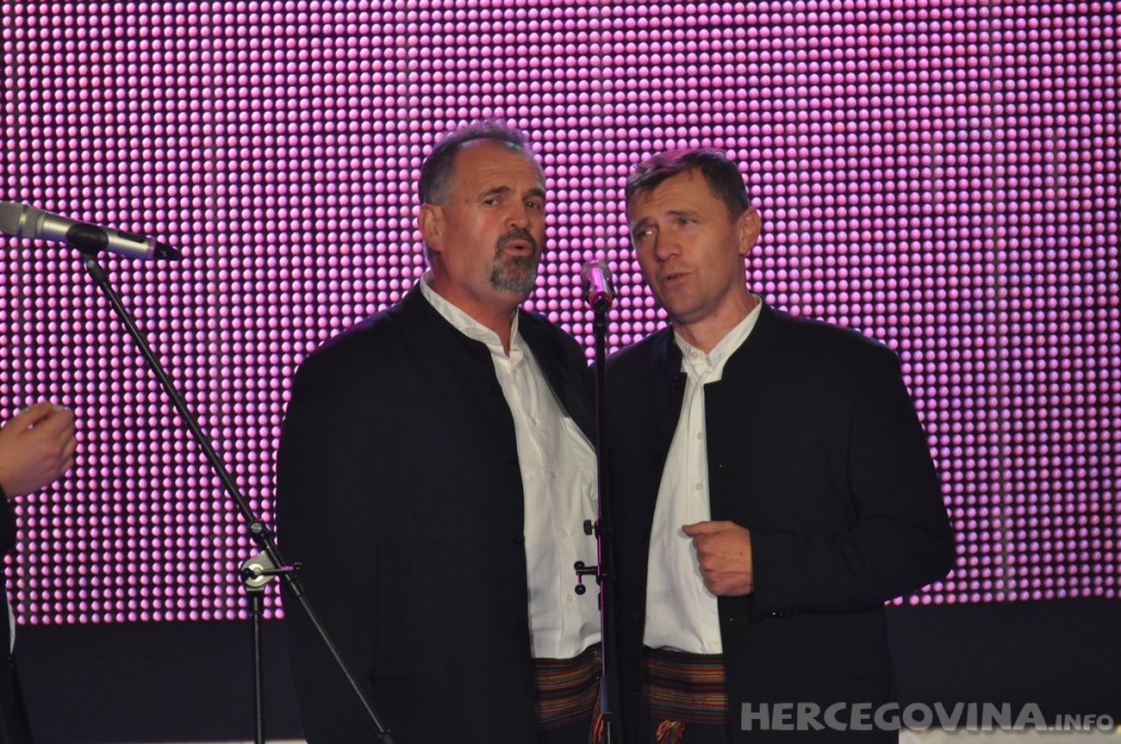 Prepuna dvorana na snimanju 'Lijepom našom' u Širokom Brijegu