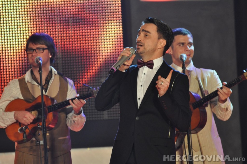 Prepuna dvorana na snimanju 'Lijepom našom' u Širokom Brijegu