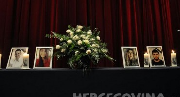 Tenina sestra sva je u suzama povikala: Vadite je iz groba!