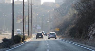 Mostar, bulevar, asfalt, asfaltiranje, stanje na prometnicama, stanje na cestama, stanje na putevima, AMSBIH, stanje na prometnicama, stanje na cestama, stanje na putevima, AMS BIH