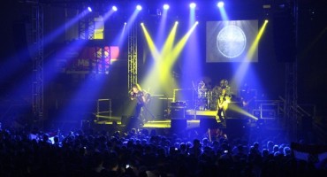 Biograd: Thompson je Čavoglave otvorio sa 'Za dom spremni', a završio ih refrenom 'Neka ni'ko ne dira u moj mali dio svemira