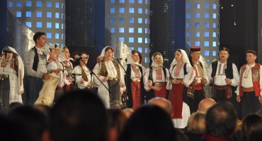 Prepuna dvorana na snimanju 'Lijepom našom' u Širokom Brijegu