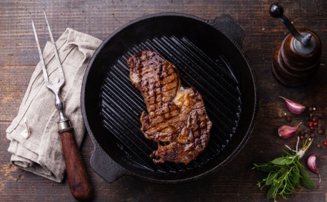 rostilj, kako pripremiti dobar roštilj, roštilj tava