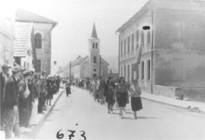 Božićni blagoslov obitelji u Bos. Petrovcu nakon 75 godina