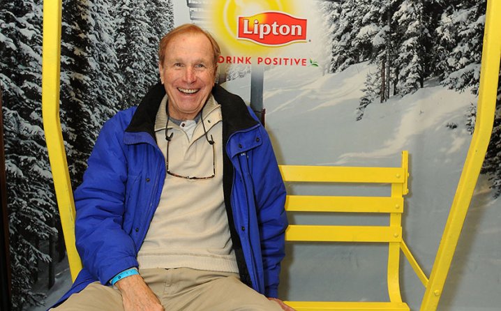 Wayne Rogers,
