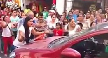 ljubavnica, žena, auto, promet