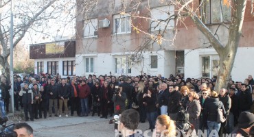 Mediji iz Hrvatske o pokušaju deložacije obitelji Šarić iz Mostara