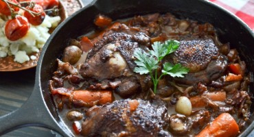 Pivac u crnom vinu , Coq au vin, jelo, recept, slani recepti